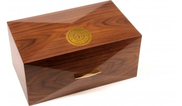 Humidor značky Montecristo řady Linea 1935